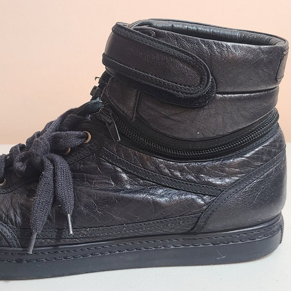 Men Burberry Black Sneakers Sz 44 11 Leather Vintage Rare Zip MSRP 1290 - Picture 2 of 14